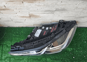 LAMPA LED ADAPTIVE BMW 6 G32 LCI 5A38911 2