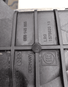 Audi A4 B5 2.5 TDI intercooler prawy lewy chłodnica powietrza 059145805 059145808 4