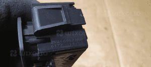 Włącznik awaryjnych centralnego zamka Opel Vivaro B Trafic III 252100622R 5