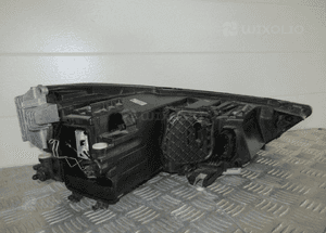 Lampa przód przednia lewa audi A1 lift xenon 2014- 3