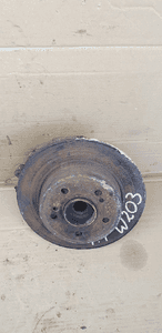 Zwrotnica piasta prawy tył tylna prawa Mercedes W209 1.8 Kompresor A2030805 2