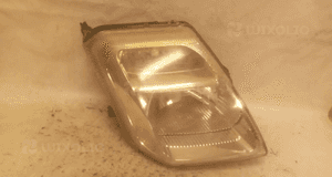 .  PRZOD PRZEDNIA LAMPA PRAWA CITROEN C2 1