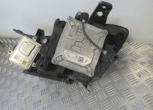 Lampa przednia prawa maserati ghibli M157 xenon skrętny 00670004658 2013-2017 17