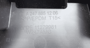 Mercedes b W247 mocowanie ślizg dyfuzora tył A2478851206 5