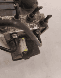 Volkswagen Golf V oe 1K0907379P 1k061411h POMPA ABS 2