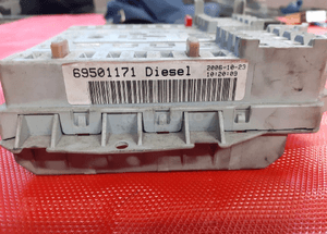 SKRZYNKA BEZPIECZNIKÓW IVECO DAILY 69501171 2