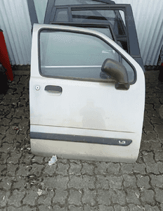 drzwi prawe przód suzuki wagon