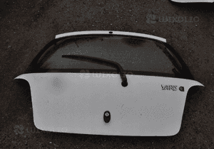 yaris klapa kolor 068 nr 11832 WYSYŁKA