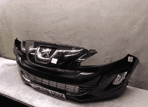 Zderzak przód przedni do peugeot 308 ktvd ktv czarny halogeny 2