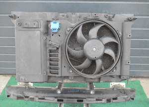 Pas górny pas przedni chłodnice belka citroen C4 grand picasso 1 i 2006- 1.6 vti 2