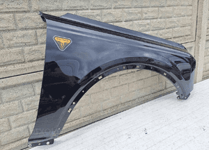 Ford bronco 21-24 błotnik prawy przedni 3