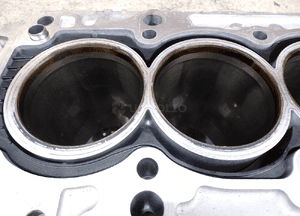 Blok silnika mazda 3 CX-30 2.0 16V skyactiv HF01 7