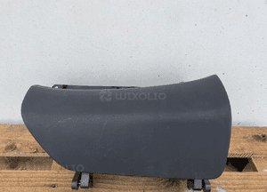 Schowek nissan note ii 2 E12 1.2 czarny caly wlkp 1