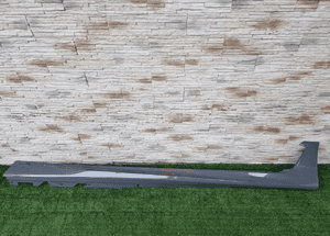 Listwa progowa prawa bmw 6 G32 m pakiet C3E 1