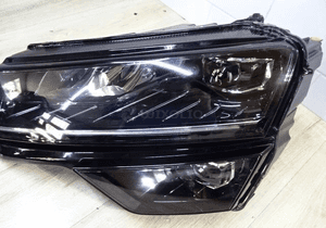 Skoda karoq lampa full led lewa przód 57B941015d 3