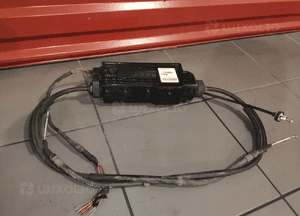 Bmw 7 F01 F02 3.0D mechanizm hamulca ręcznego siłownik linki 6797175 oryg 1