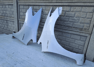 Toyota auris lift 10-13 błotnik przedni prawy lewy 2