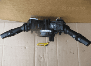 PRZEŁĄCZNIK ZESPOLONY TAŚMA KIA SPORTAGE III 3 2