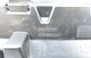 Peugeot 2008 ii 2019- atrapa grilla zderzaka przód 9826326680 8