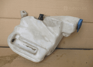 Zbiorniczek spryskiwaczy audi A6 C5 lift 2