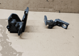 Zawias zawiasy drzwi prawy przód para Audi A3 8P 3D LX7Z 7