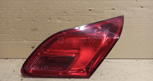 Lampa prawy tył w klapę opel astra j nr 216402 1