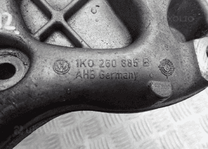 Vw audi 1,4 tsi cax łapa napinacz 1K0260885B 2