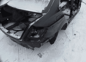 Błotnik prawy tylny tył mercedes W204 sedan k.l C040 1
