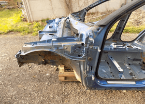 Volvo XC40 ćwiartka podłużnica lewa przód 720 1