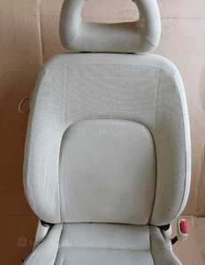 Fotel pasażera prawy przód przedni VW New Beetle 3