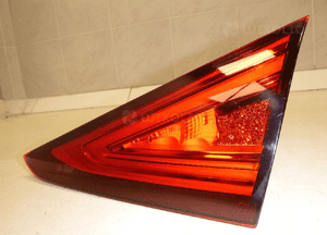 Mercedes cls W257 lampa prawa tylna tył w klape 7
