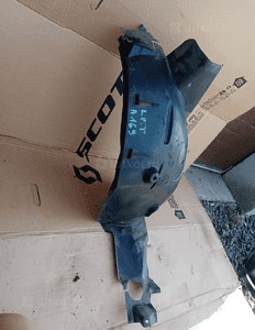 Nadkole lewy przód przednie lewe Mercedes W169 A1696903730 3