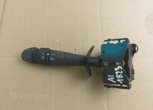 Manetka przełącznik renault 8200251704 1