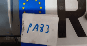 Zderzak przód przedni opel corsa d Z21C błękitny halogeny 2