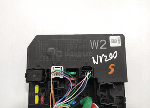 Moduł bsi skrzynka bezpieczników przekaźników nissan E-NV200 284B73NE1A 14- 6