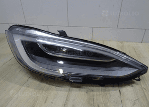 Lampa prawa  PRZÓD TESLA S LIFT FULL LED 105357500E 1
