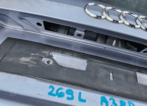 Klapa Bagaznika Szyba Srebrna Szara Audi A3 8P Sportback 5 D Drzwi 24