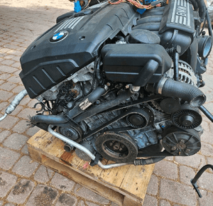 Bmw E90 E91 E92 E60 E81 325 525 N52B25A silnik kompletny 2