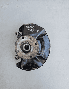 ZWROTNICA PIASTA LEWY PRZÓD OPEL AGILA A 1,2 60B20 PISATA 4 ŚRUBY BEZ ABS 1