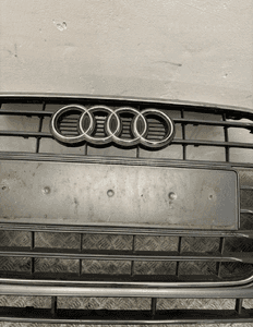 Zderzak przod przedni audi A3 8V hatchback spryski 8