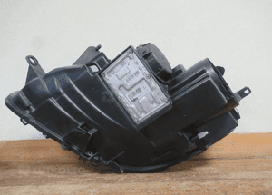 Lampa przednia przód prawa citroen C8 2002- 15