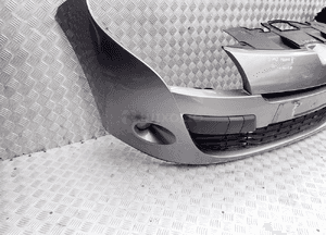 Zderzak przód renault megane iii coupe tekng 2