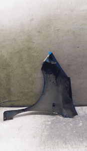 Błotnik prawy przedni przód nissan note BV4 BV4G niebieski 4