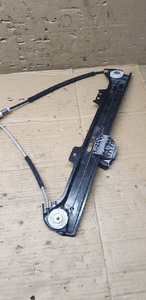 Mechanizm podnośnik szyby lewy przód BMW 5 E60 7184741S 7184383E 3