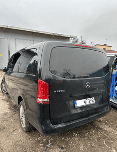 Mercedes V 220 cdi średni long 2016r karoseria  dokumenty salon PL 3