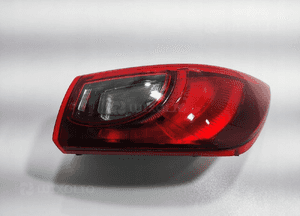 Lampa prawa tył tylna błotnika mazda CX-3 CX3 DB2R-51-150 2015-2018 2