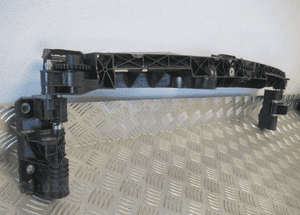 Wzmocnienie pas wspornik mercedes e-klasa W212 lift 2012-2016 3