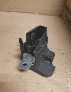 zamek klapy tylnej passat b6 kombi 1k6 827 505 5