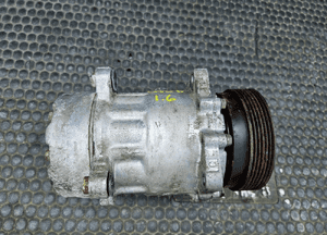 Sprezarka Klimatyzacji Kompresor Klima Kolo Pasowe 1.6 SR VW Golf IV 4 Bora Audi A3 8L Skoda Seat 8