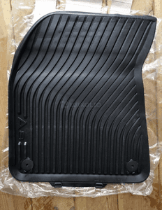 Dywaniki gumowe Audi A8 4H2061501A przód RL 3